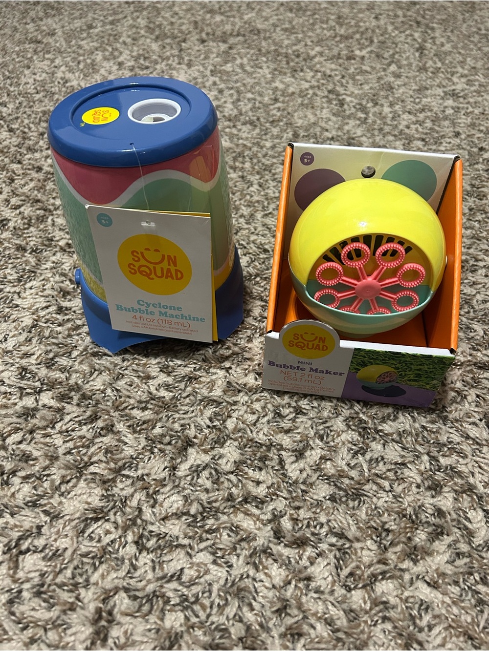 Sun Squad Bubble Machine Set
